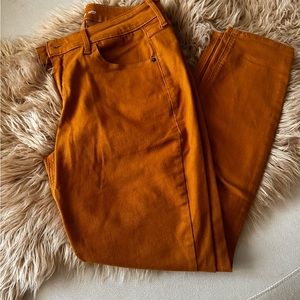 Old Navy Rockstar Jeans